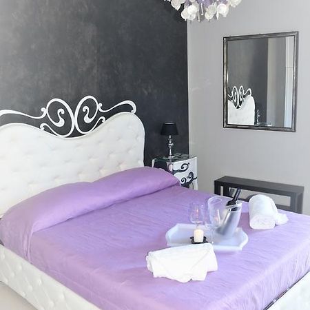 B&B A Due Passi Dal Mare 타오르미나 외부 사진