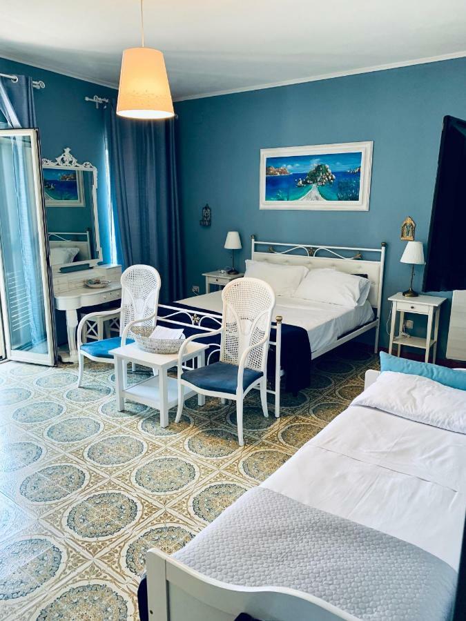 B&B A Due Passi Dal Mare 타오르미나 외부 사진